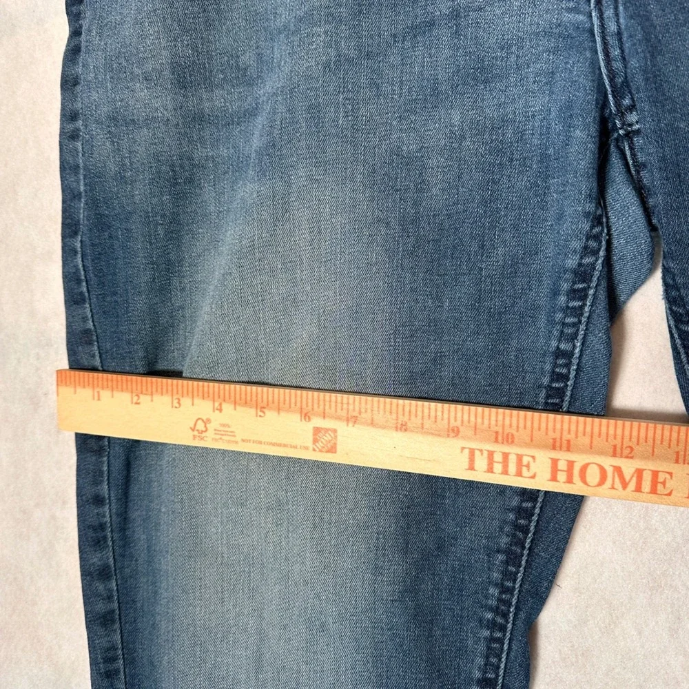 Levi's Jeans Mens 40x32 541 Athletic Taper Blue Good Stretch Denim